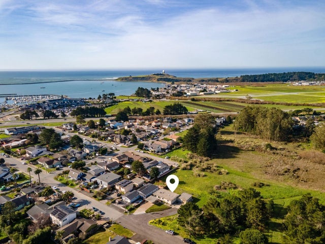 249 Sevilla Ave, EL GRANADA