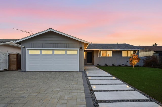 882 San Rafael Ave, MOUNTAIN VIEW