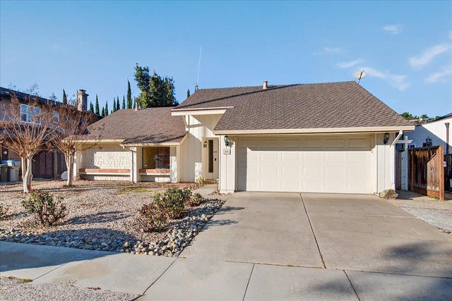 80 Cyclamen, SAN JOSE