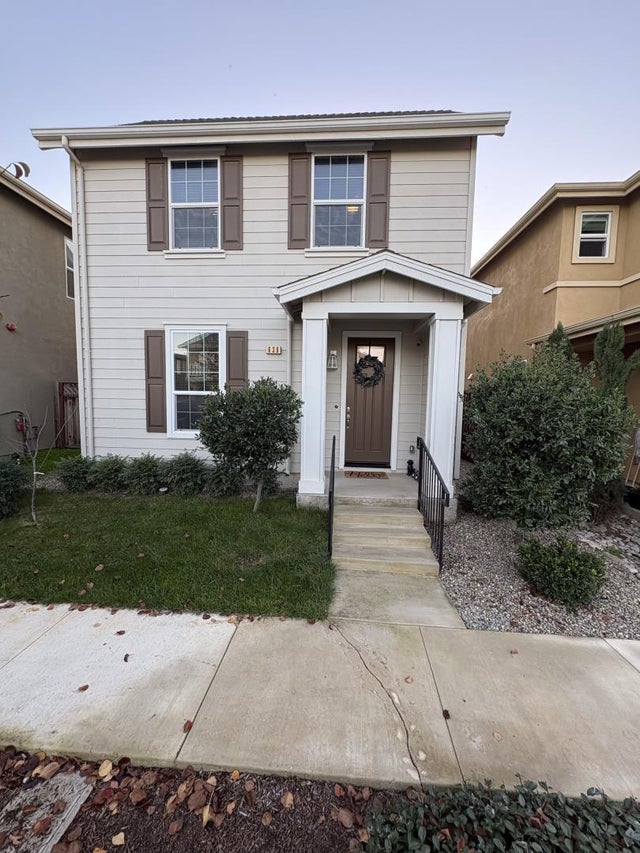 639 Heirloom Pl, King City