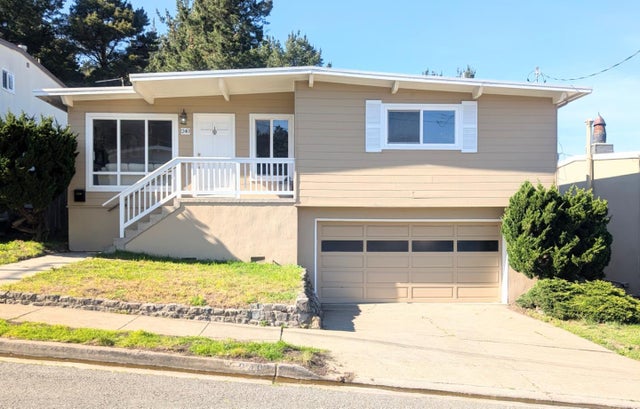 240 Lauren Ave, PACIFICA