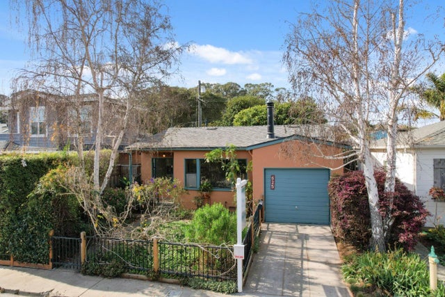 625 Gilroy Dr, CAPITOLA