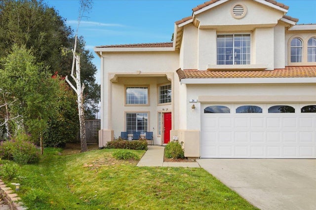 34 Whitman Cir, Salinas