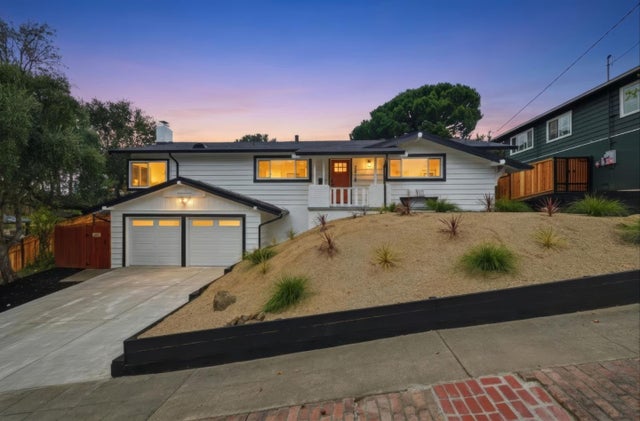 2478 Oakes Dr, HAYWARD