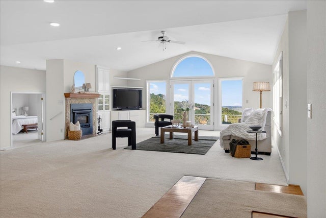 11827 Saddle Rd, MONTEREY