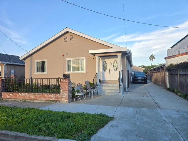 11 Lindbergh St, SAN MATEO