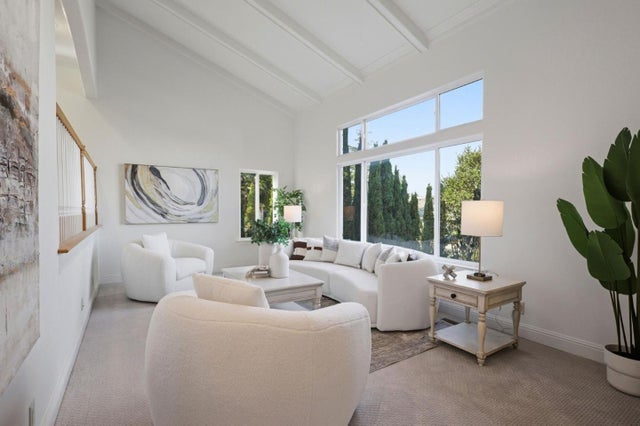 917 Anita Ave, BELMONT