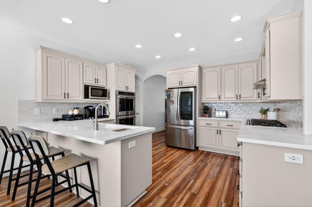 313 Taryn Ct, Hollister