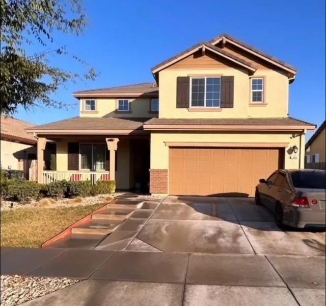 814 Bogdanich Way, PATTERSON