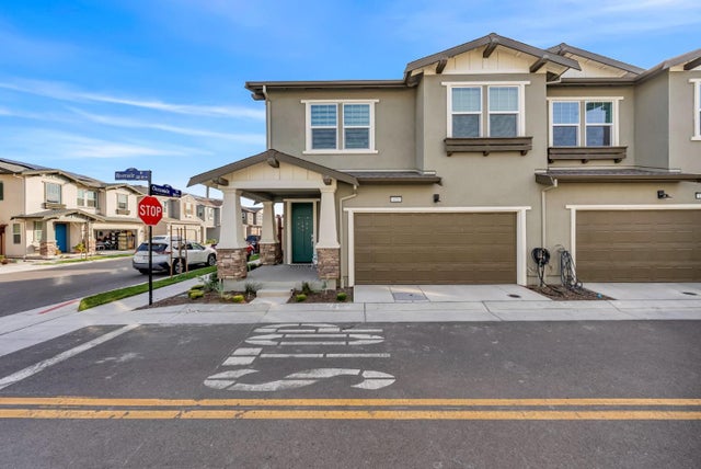 122 W Riverside Pl, TRACY