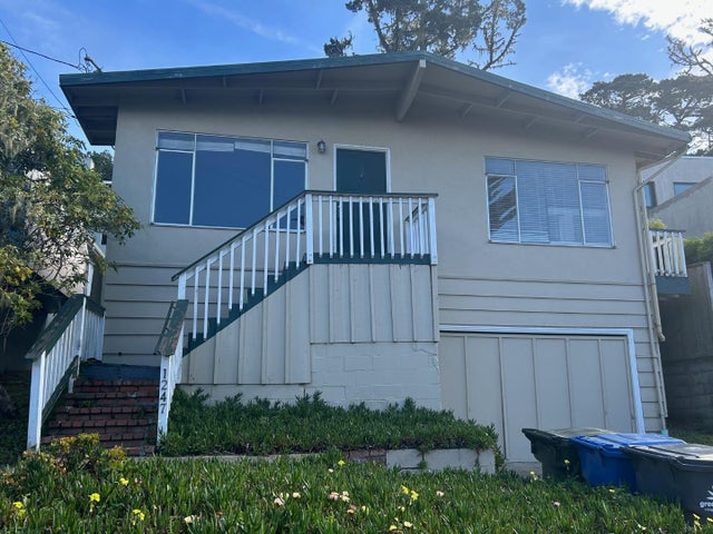 1247 Buena Vista Ave, PACIFIC GROVE