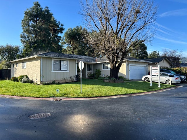 1008 Primrose Lane, GILROY