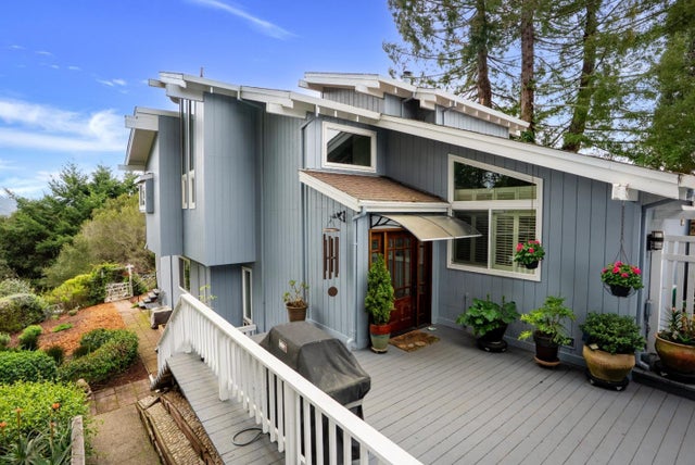 645 Skyward Dr, Aptos