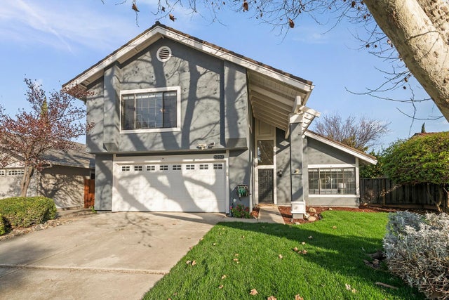 5252 Rio Lobo Dr, San Jose