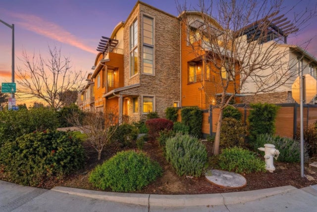 1705 Lawrence Rd, SANTA CLARA