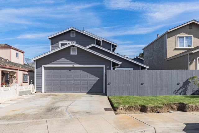 11 Fresa Pl, SALINAS