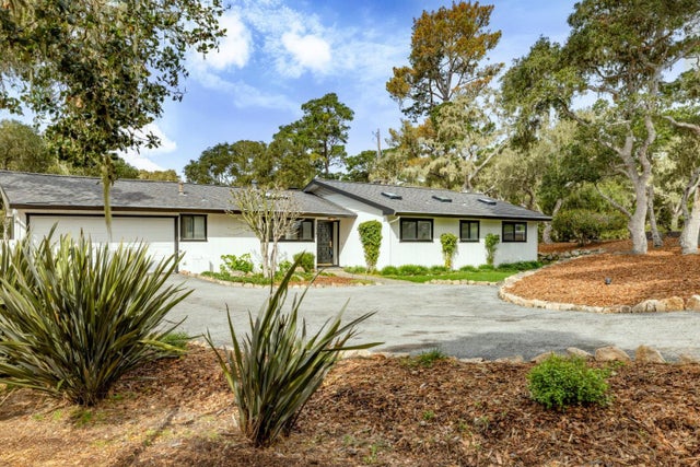 2914 Colton Rd, PEBBLE BEACH