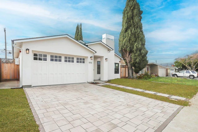 970 White Dr, SANTA CLARA