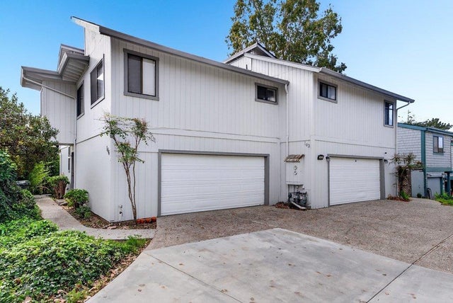 142 Vineyard Ct, APTOS