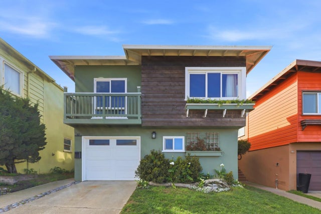 62 Palisades Dr, Daly City