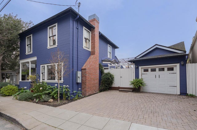 157 15th St, Pacific Grove