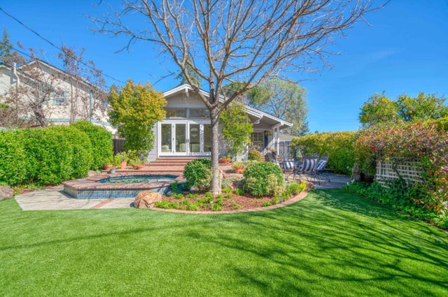 17981 Rose Ct, MONTE SERENO