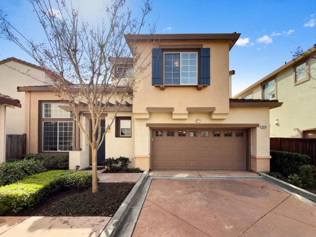 2214 Gianera St, SANTA CLARA
