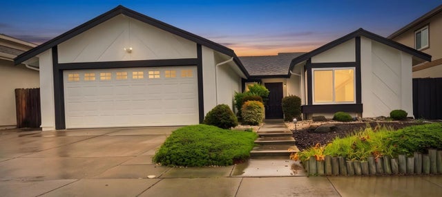 4542 Amiens Ave, Fremont