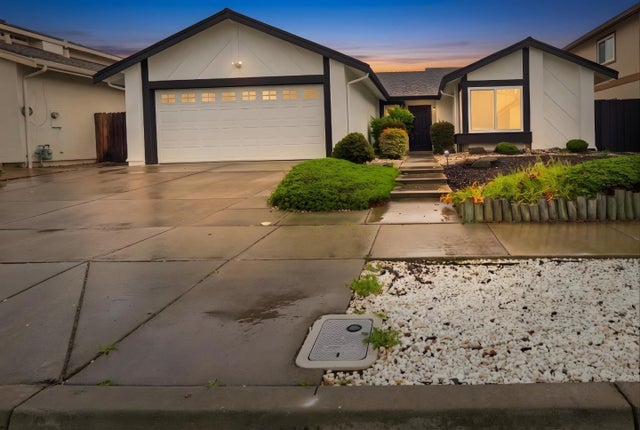 4542 Amiens Ave, Fremont