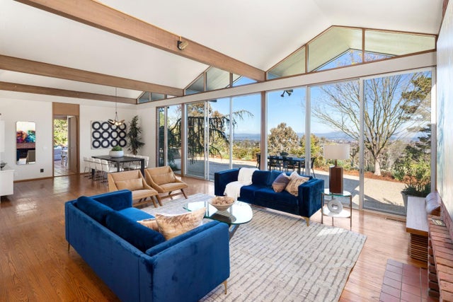 51 Cragmont Way, WOODSIDE