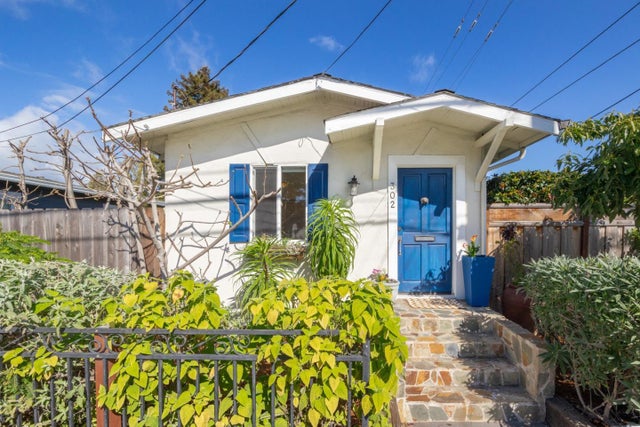 302 Laurel St, Santa Cruz