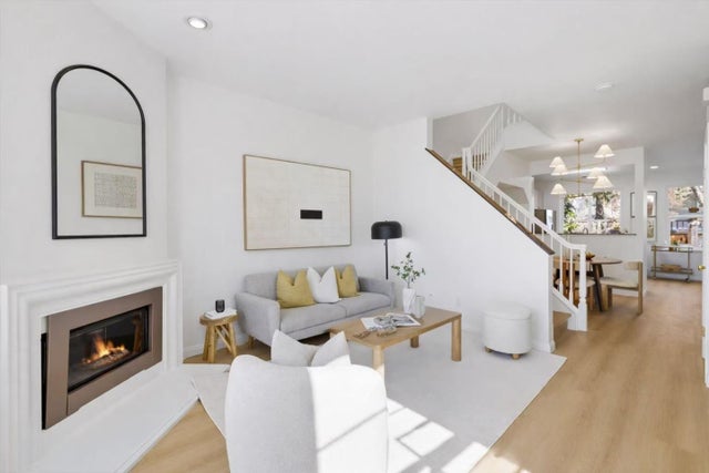 131 Concord Cir, MOUNTAIN VIEW