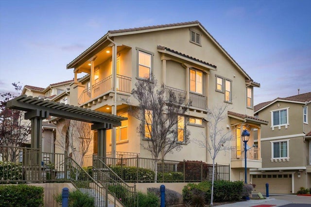 917 Vida Larga Loop, MILPITAS