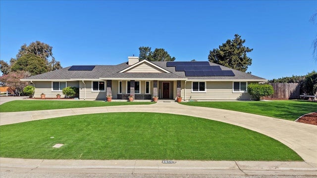 18595 Ranchito Del Rio Dr, Salinas