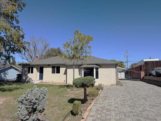 22141 Wallace Dr, CUPERTINO