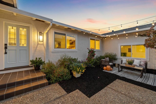 13755 Dolphin Dr, SARATOGA