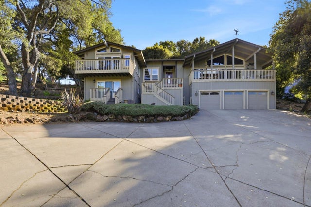 17285 Copper Hill Dr, Morgan Hill