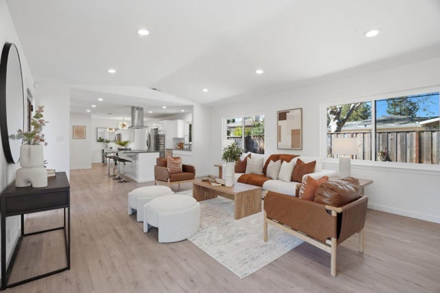 869 Bette Ave, Cupertino