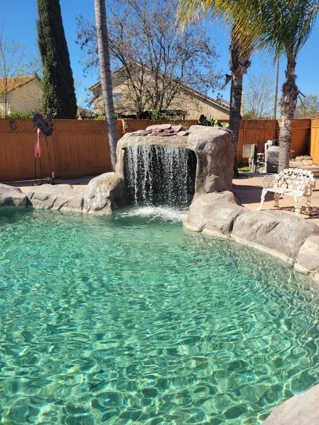 573 Rosewood Ct, LOS BANOS