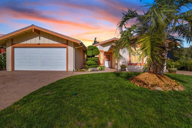 1527 Hawser Ln, Half Moon Bay