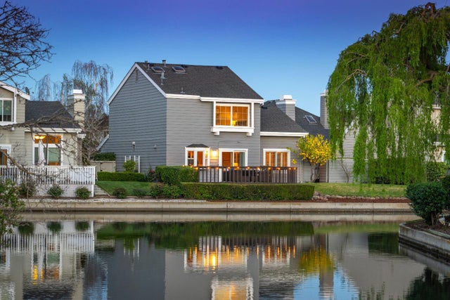 716 Newport Cir, Redwood City