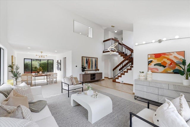 408 Green Hills Dr, Millbrae