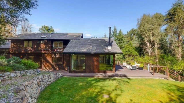 5 Ridge View Dr, Atherton