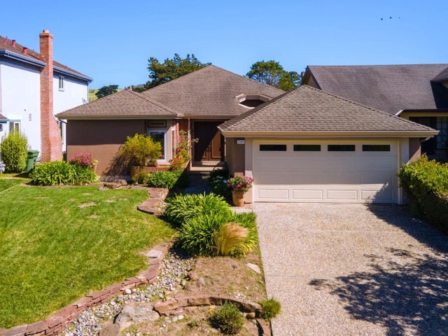 2309 Burning Tree Rd, HALF MOON BAY