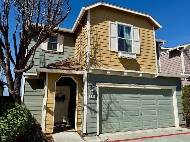 604 Gardenia Pl, Soledad