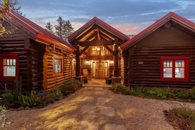 44 Pine Ave, Mount Hermon