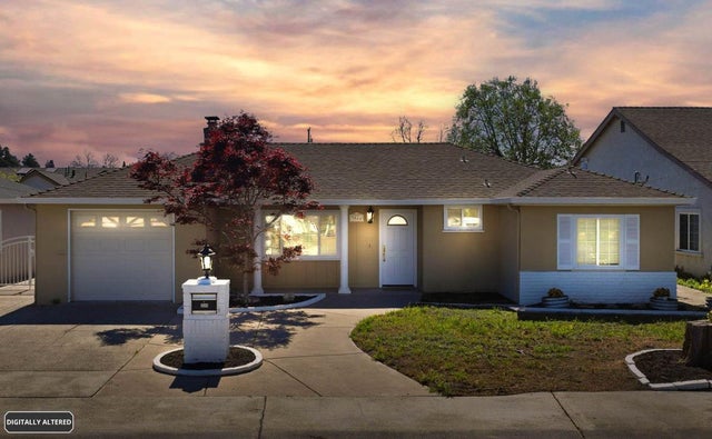 3046 Greenwood Dr, FREMONT