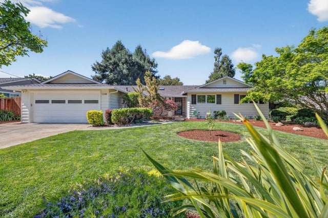 13411 Pastel Ln, Mountain View