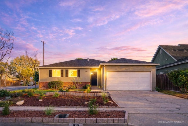 918 Mockingbird Ln, Sunnyvale