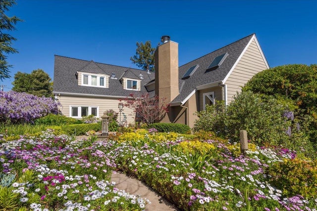 819 Holly Rd, BELMONT